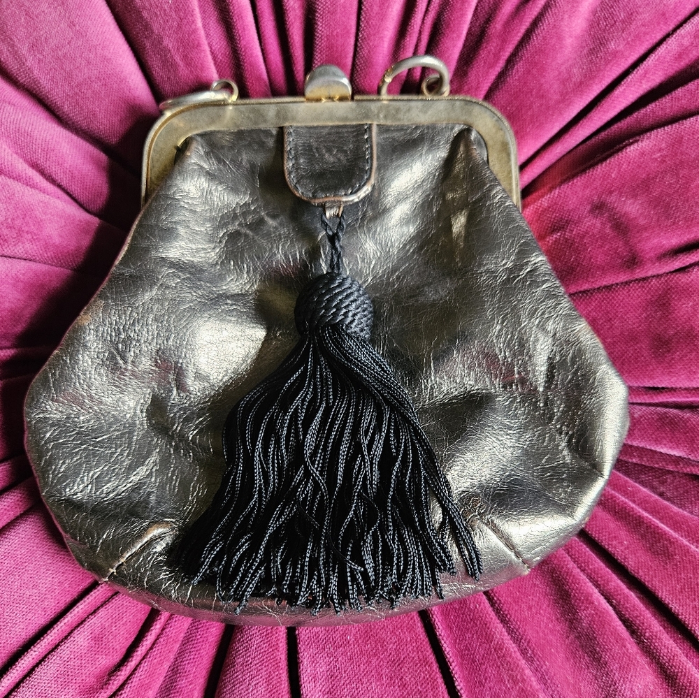 Vintage Valentino Purse. Made in Italy. Needs new strap.